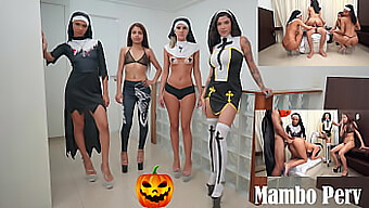 Černá Top Delicia Vede Skupinu Perverzních Jeptišek V Sexuálním Rituálu Na Halloween